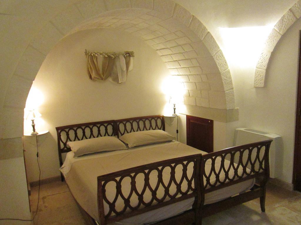 Case Vacanza La Vita A Cono Cisternino Habitación foto